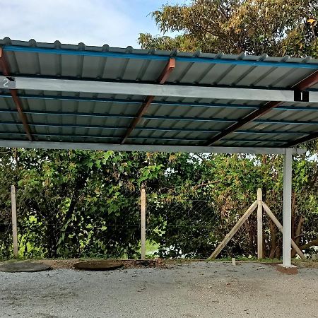 Ummi'S Homestay Besut Kampung Kuala Besut Exterior photo